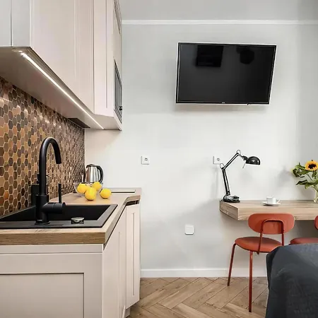 27rent Spzoo Lux Varsovia