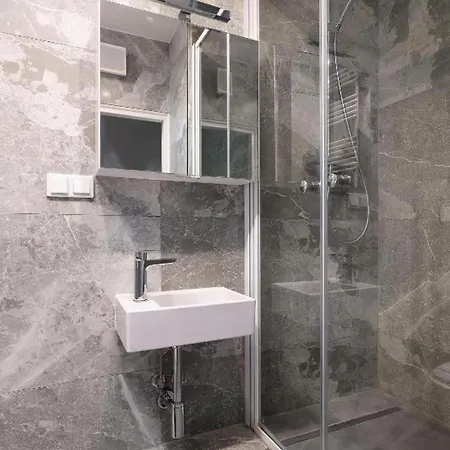 27rent Spzoo Lux Apartment